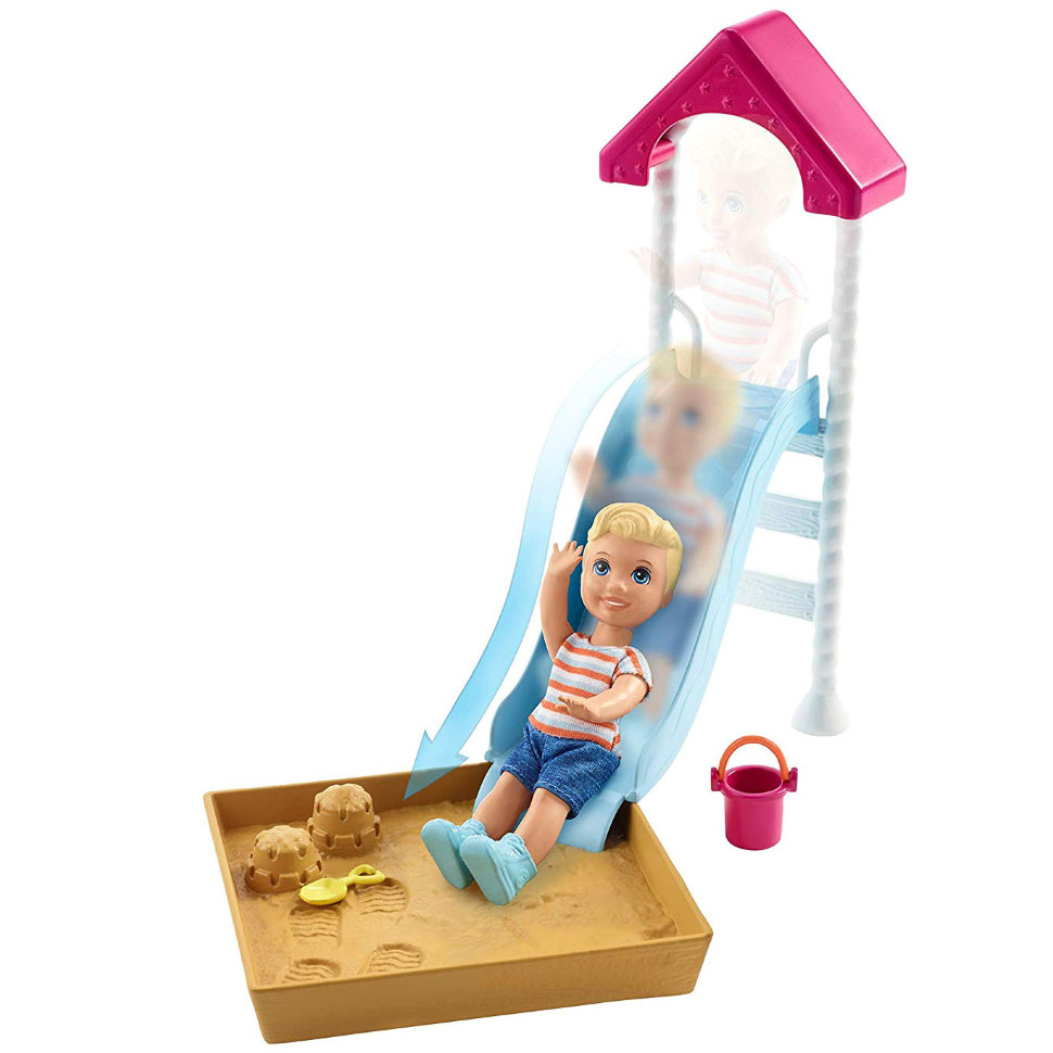 Игровой набор Skipper Горка и песочница с малышом